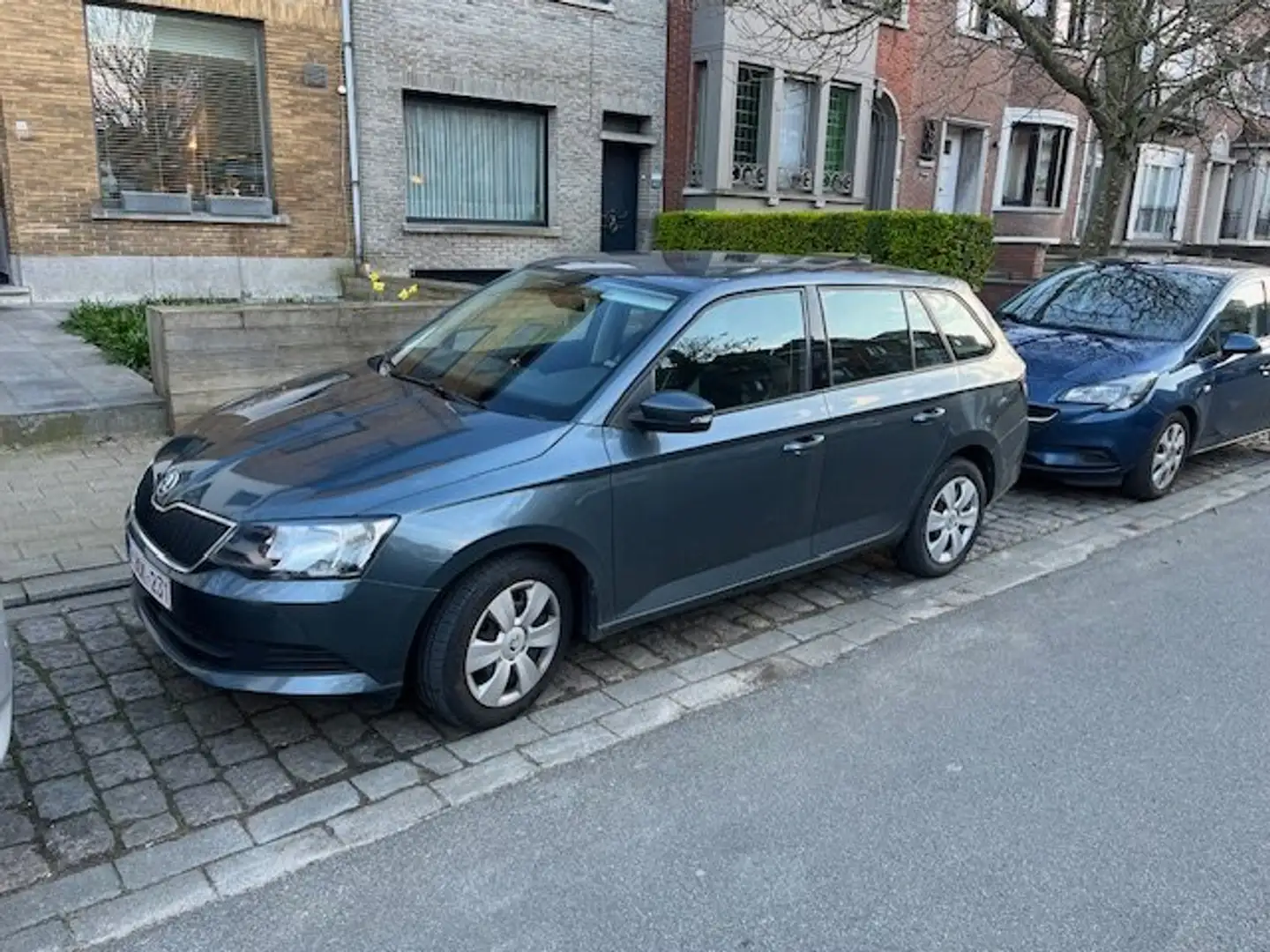 Skoda Fabia Fabia 2.0 Elegance Gris - 2