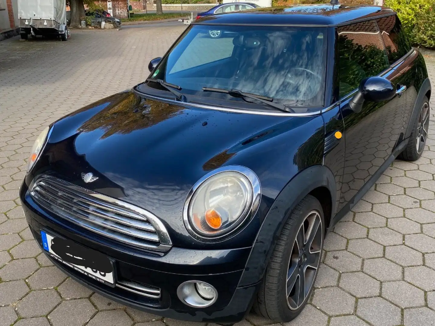 MINI Cooper Schwarz - 2