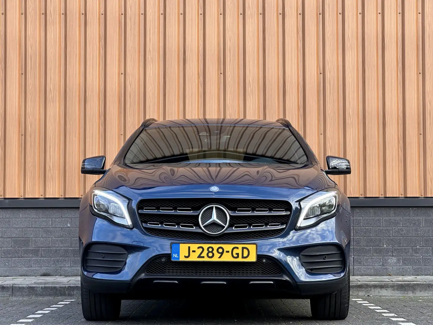 Mercedes-Benz GLA 220 4Matic Premium | Achteruitrijcamera | Parkeersenso Bleu - 2