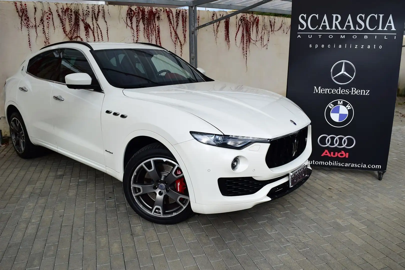Maserati Levante 3.0 V6 SQ4 Automatica 430 cv Gransport Blanc - 1