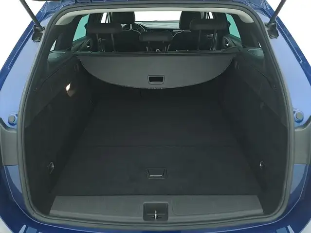 Opel Astra view 14