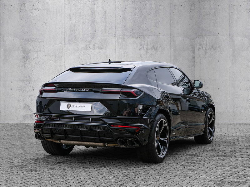 Lamborghini Urus S Nero Helene, Park Assistance Package — photo 3