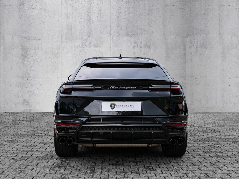 Lamborghini Urus S Nero Helene, Park Assistance Package — photo 4