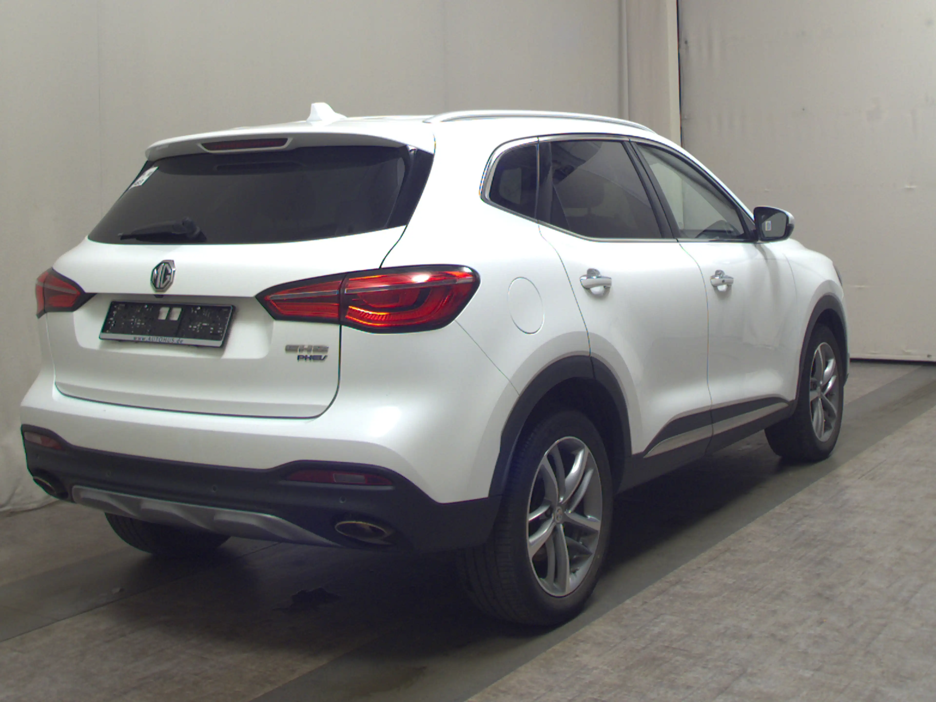 MG EHS EHS NAVI KLIMAAUT TEMPO MFL SHZ VC PDC KAMERA LED LEDER RFK — photo 4