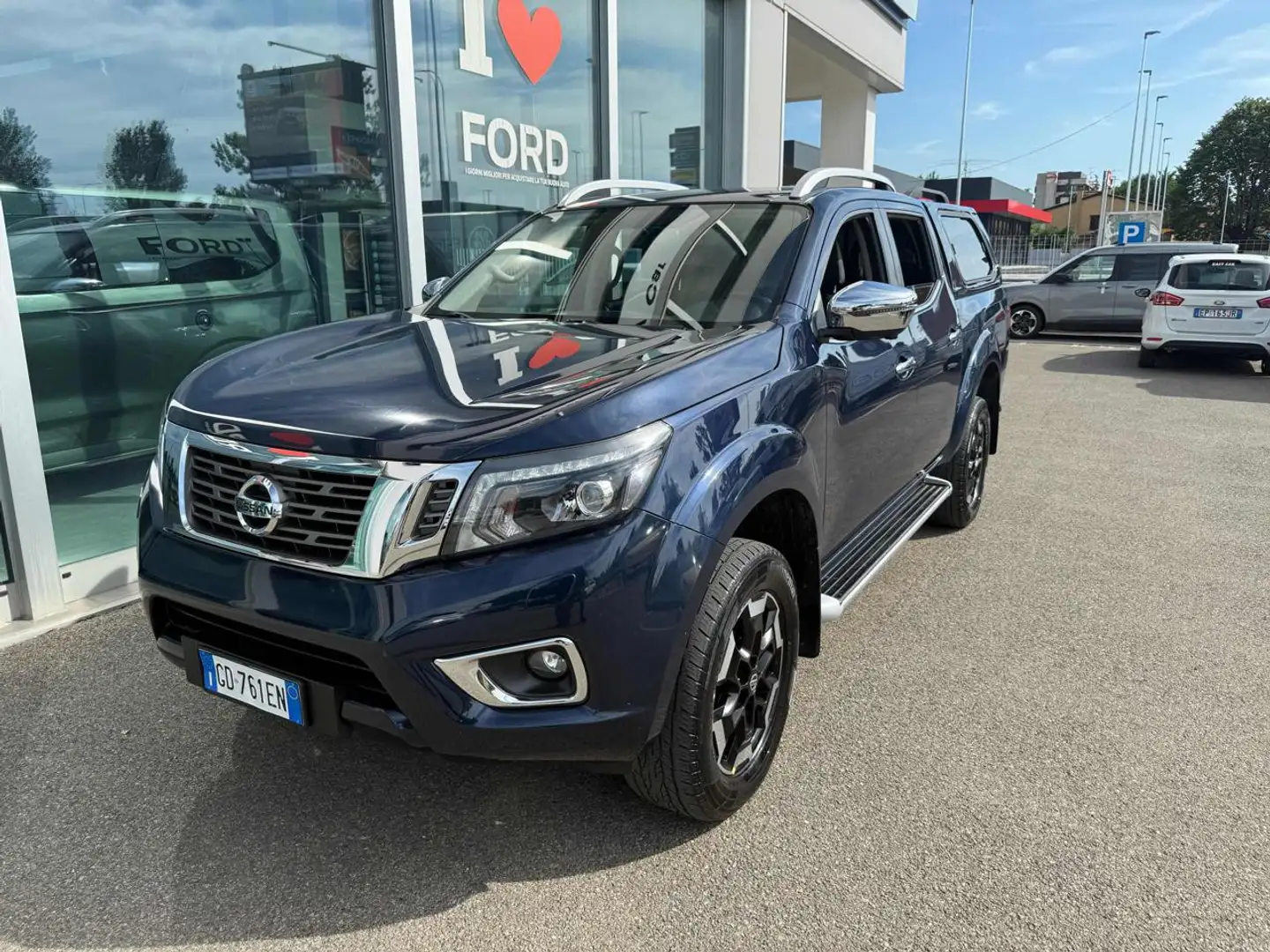 Nissan Navara 2.3 dCi 190 CV 7AT 4WD Double Cab Tekna Blu/Azzurro - 1