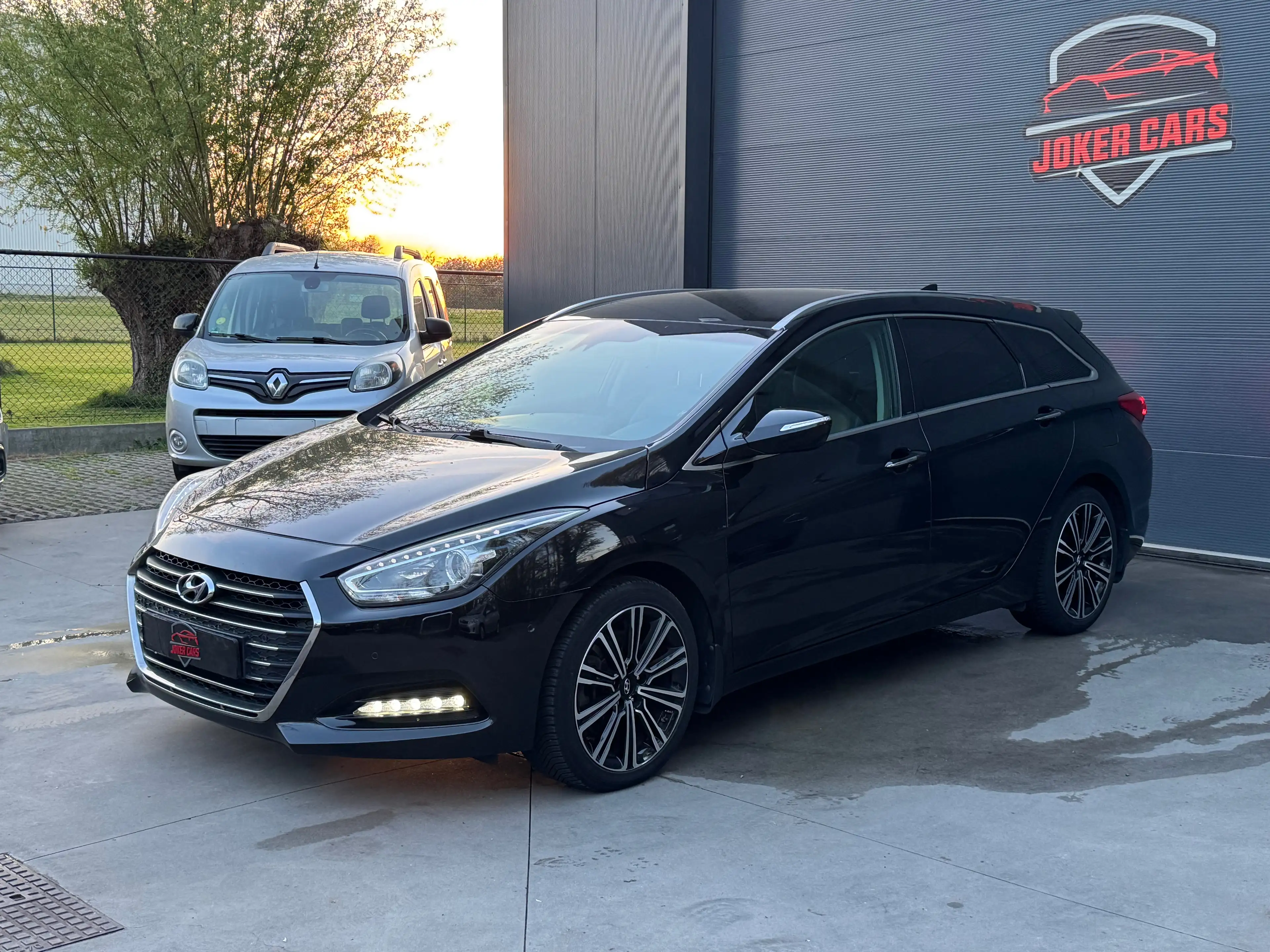 Hyundai i40 SW 1.7 CRDi Premium Automaat FULL — photo 2
