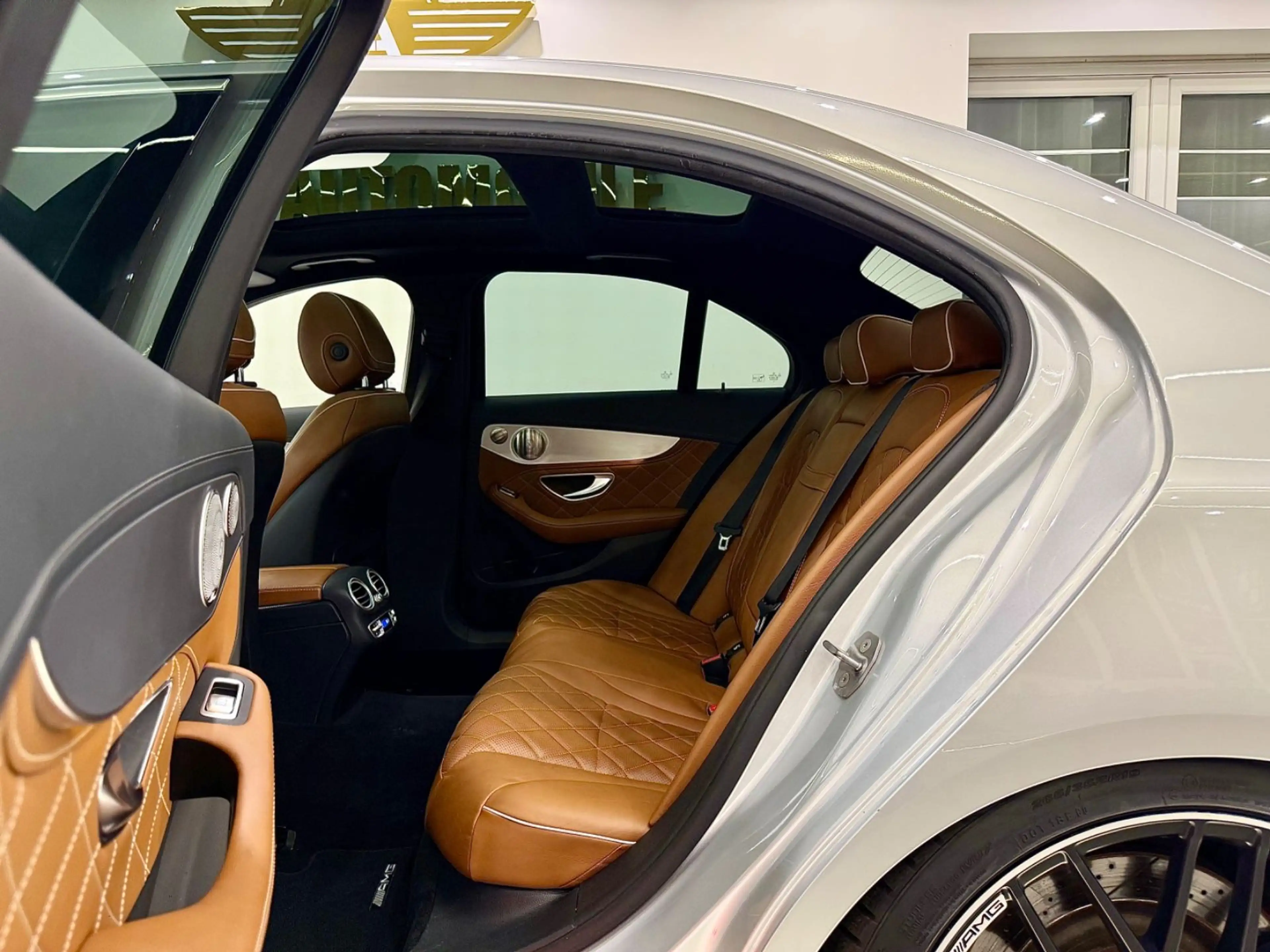 Mercedes-Benz C 63 AMG C 63 S AMG Designo Pano/Burmester/Memory/360* — photo 18