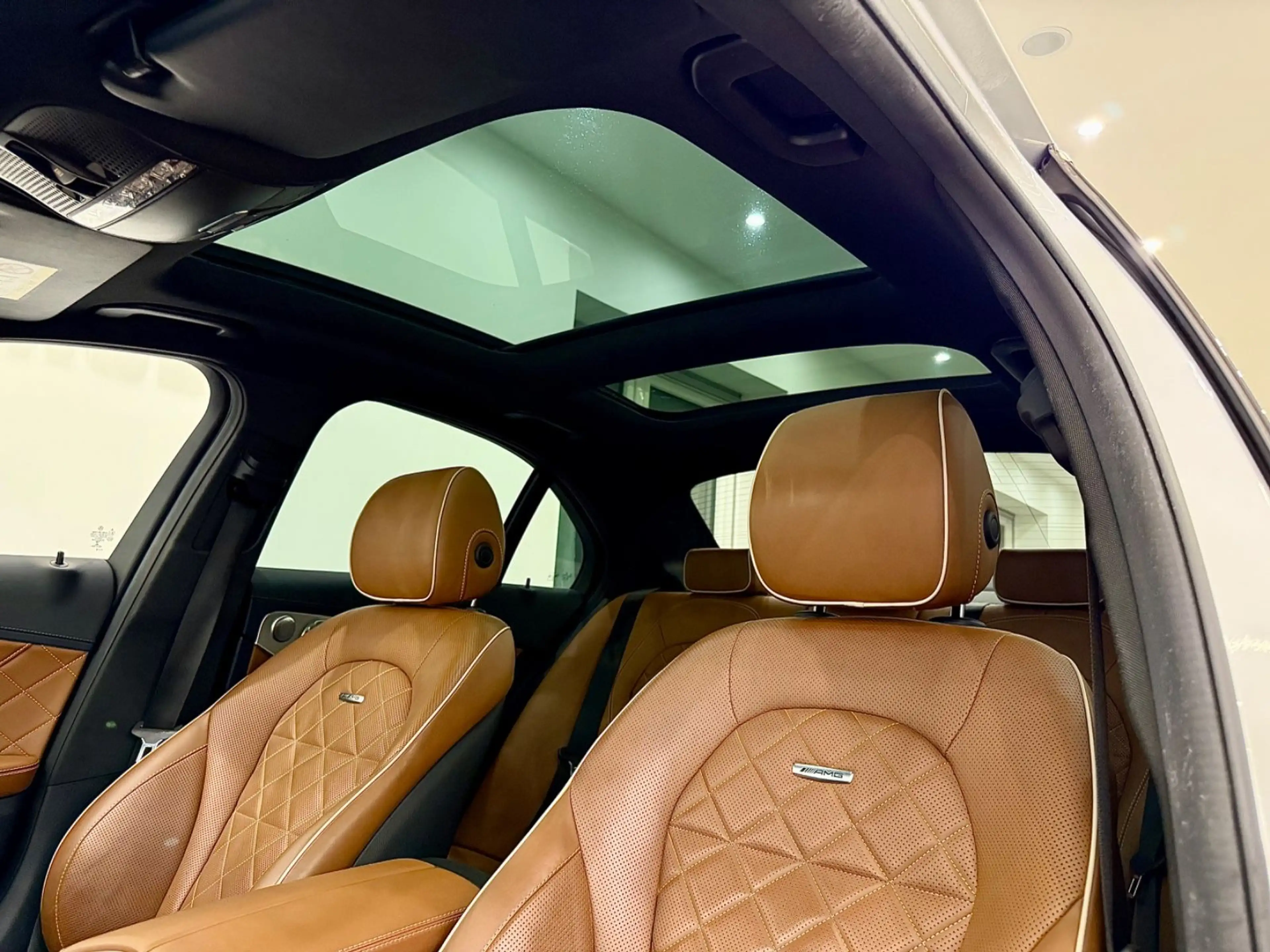 Mercedes-Benz C 63 AMG C 63 S AMG Designo Pano/Burmester/Memory/360* — photo 16