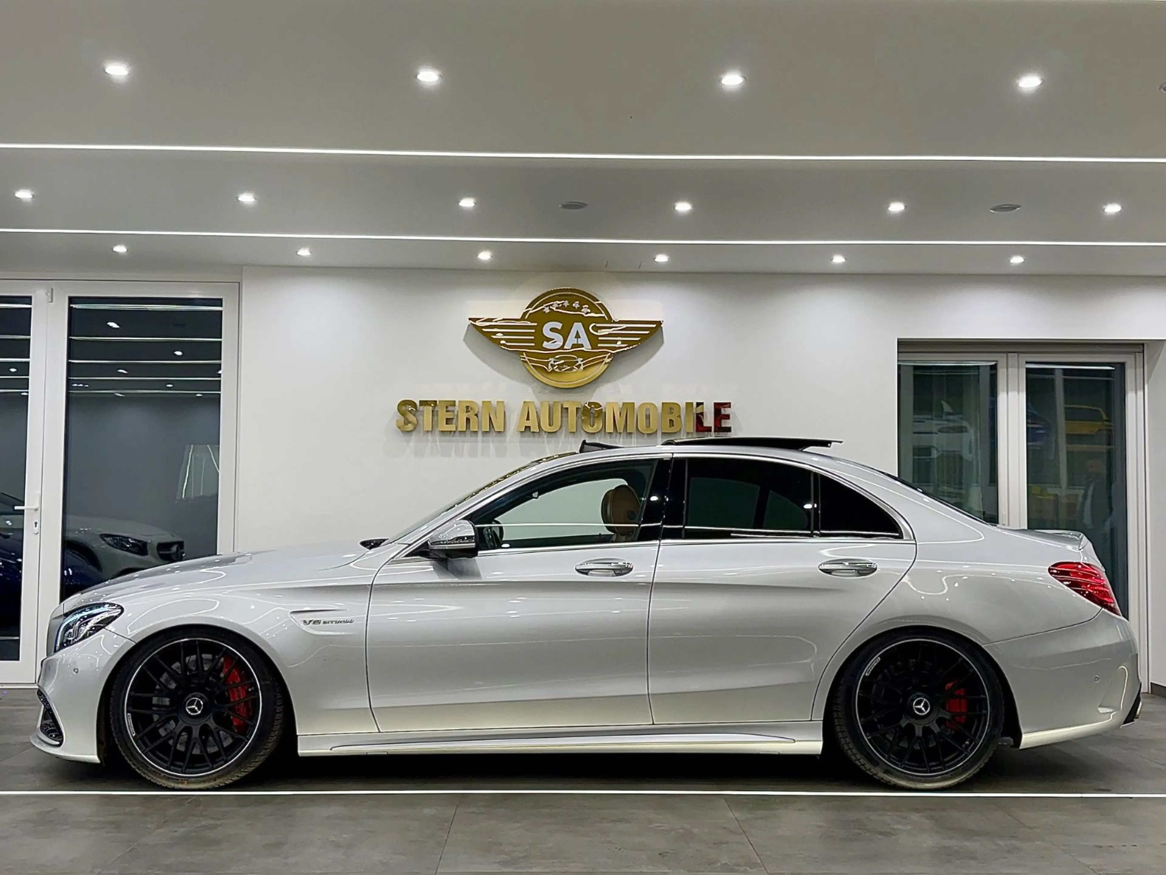 Mercedes-Benz C 63 AMG C 63 S AMG Designo Pano/Burmester/Memory/360* — photo 6