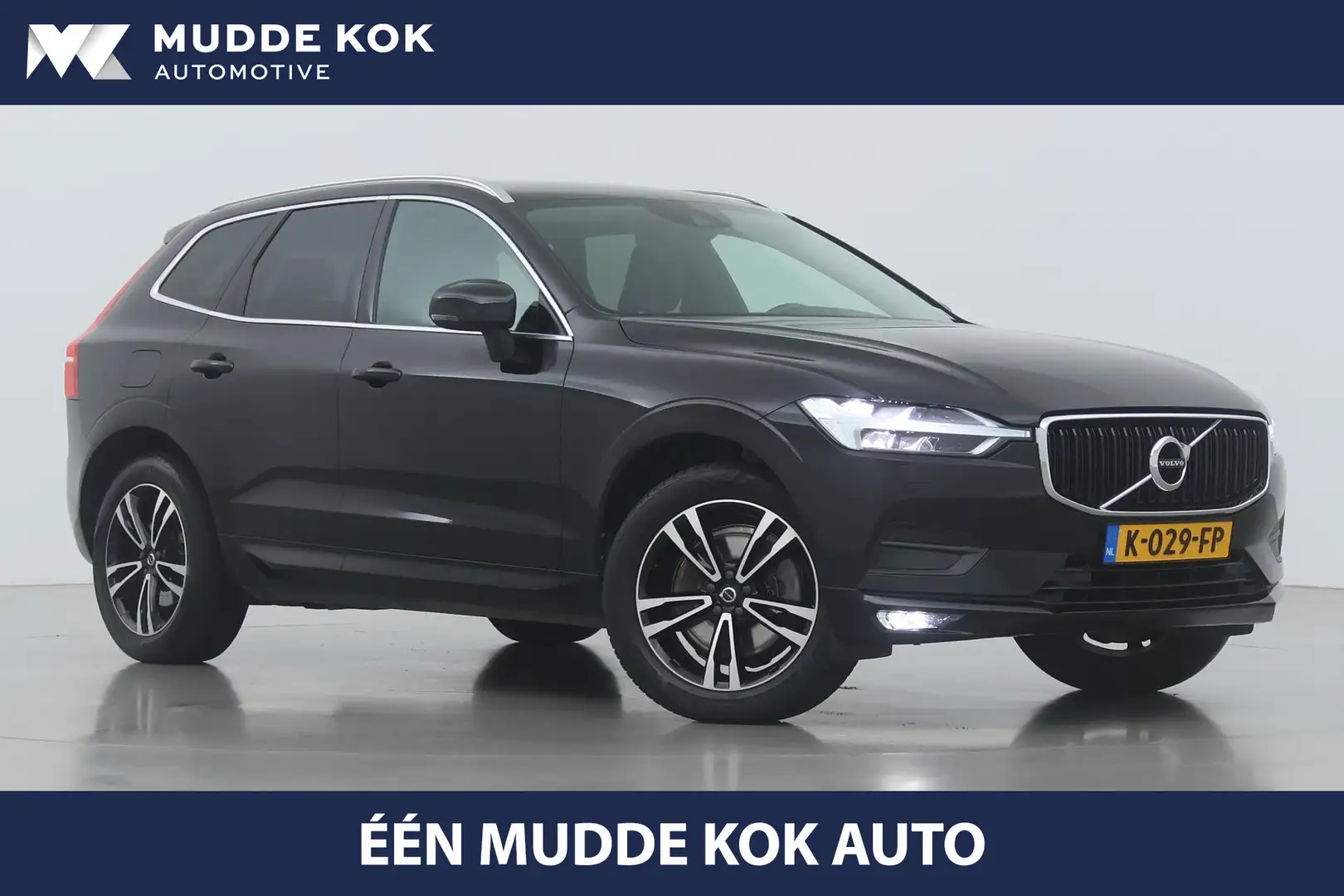 Volvo XC60 B5 Momentum Pro | ACC | harman/kardon | BLIS | Sto Zwart - 1