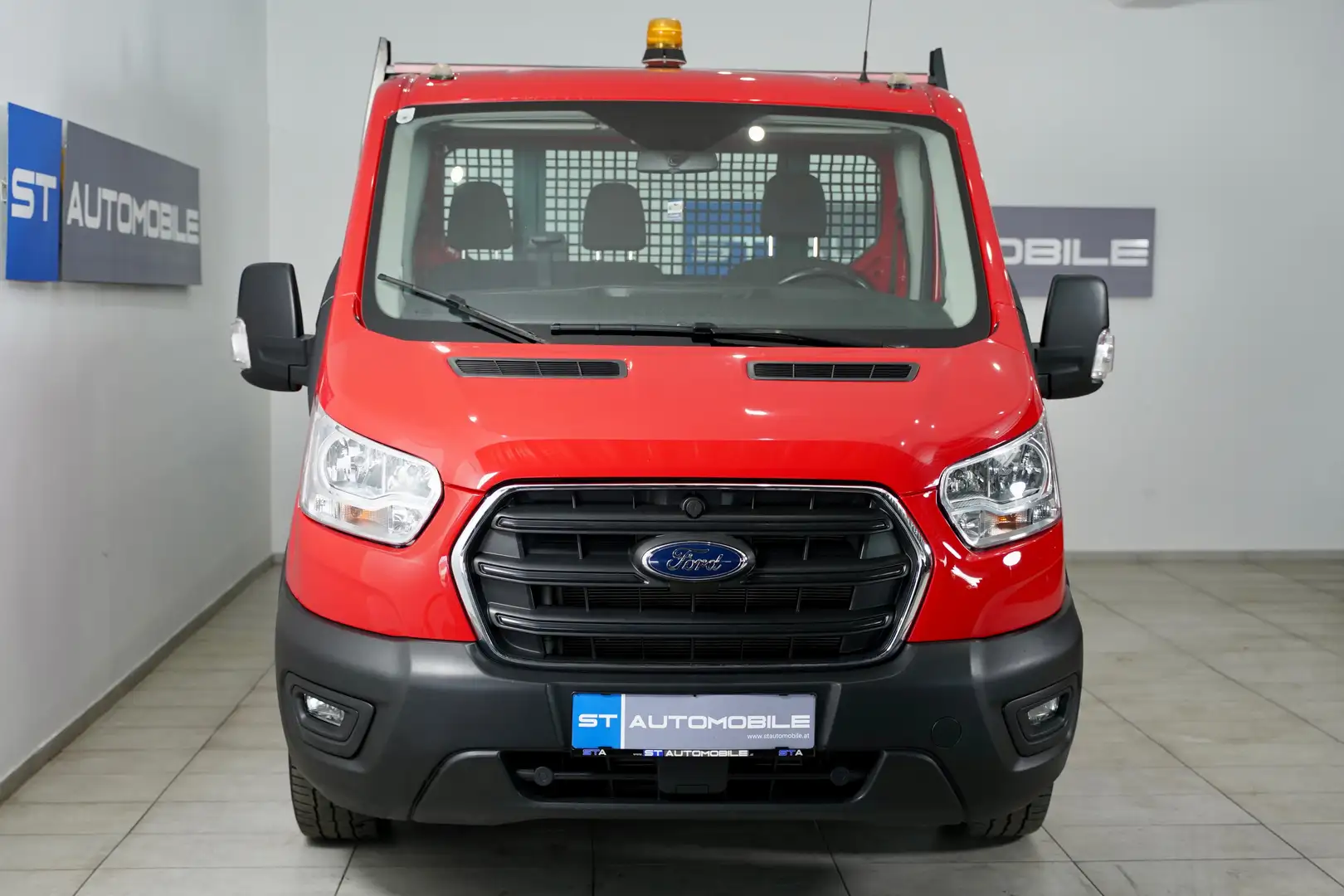 Ford Transit Pritsche 350 L2 Trend Allrad // 1.BESITZ // Rot - 2