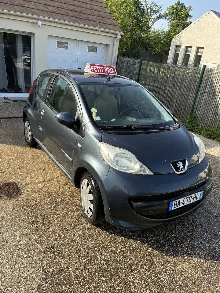 Peugeot 107 1.0e 12V 68ch Trendy