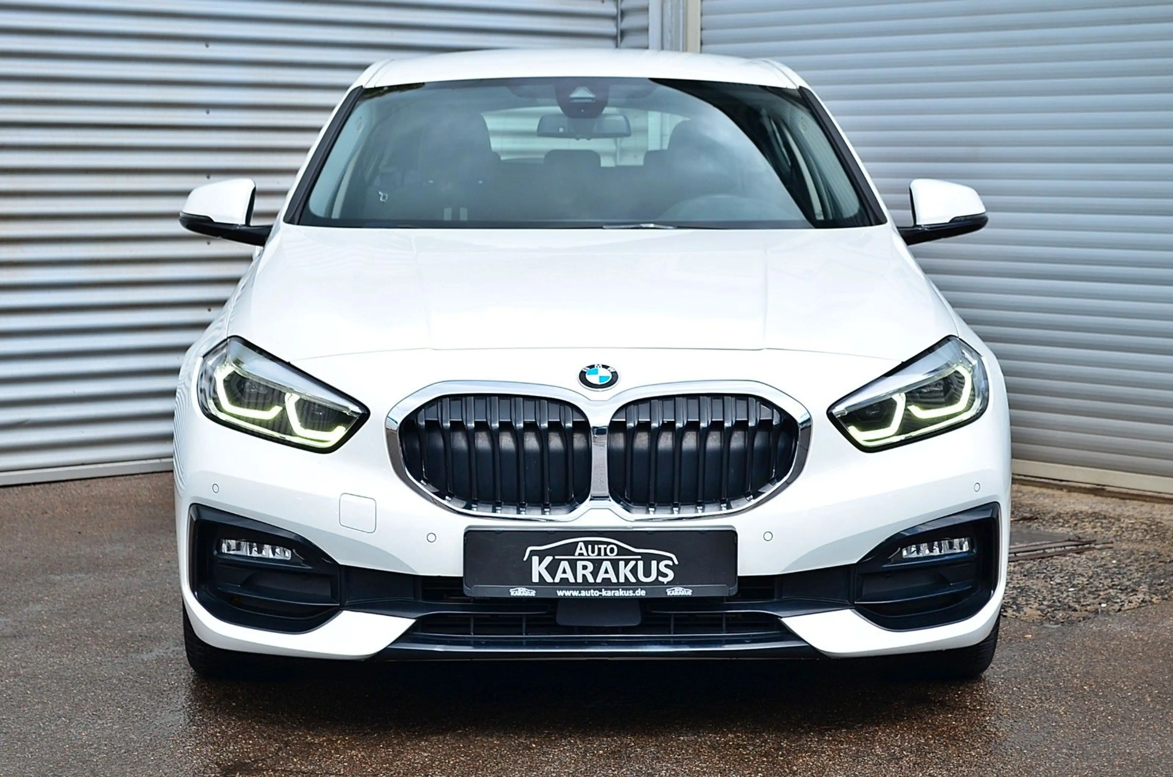 BMW 118 i Sport Line "Navi/Live/CarPlay/Autom./S.H" — photo 2