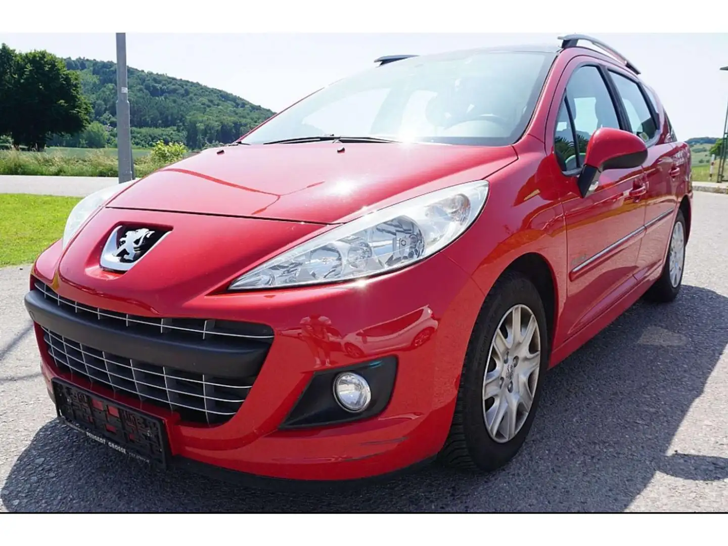 Peugeot 207 SW 1.4 VTi 16V  SW BREAK Urban Move PHASE 2 Rouge - 1