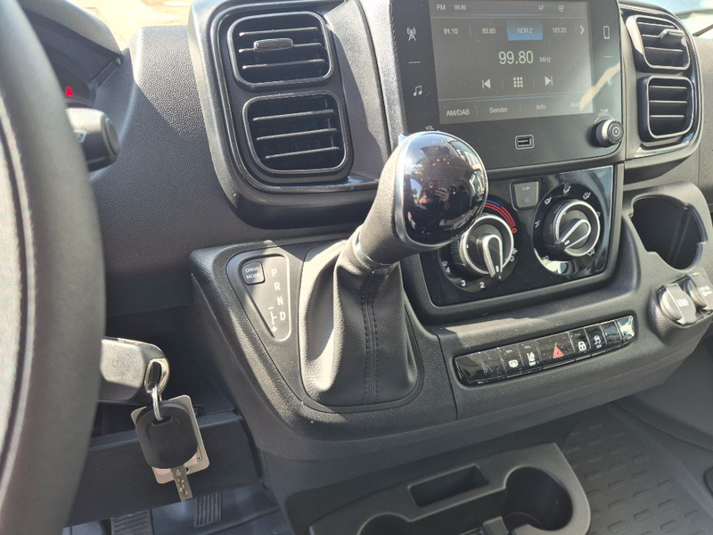 Peugeot Boxer 2.2 BlueHDi 140 L2H2 Autm. — photo 14