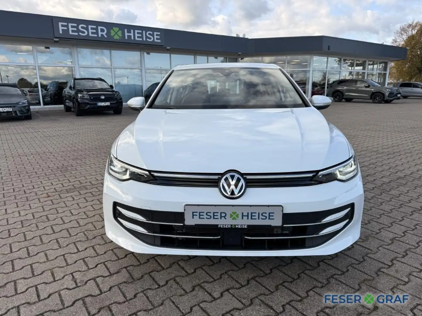 Volkswagen Golf VIII 1.5 eTS IDSG Style AHK*MatrixLED*Navi*Head-up Weiß - 2