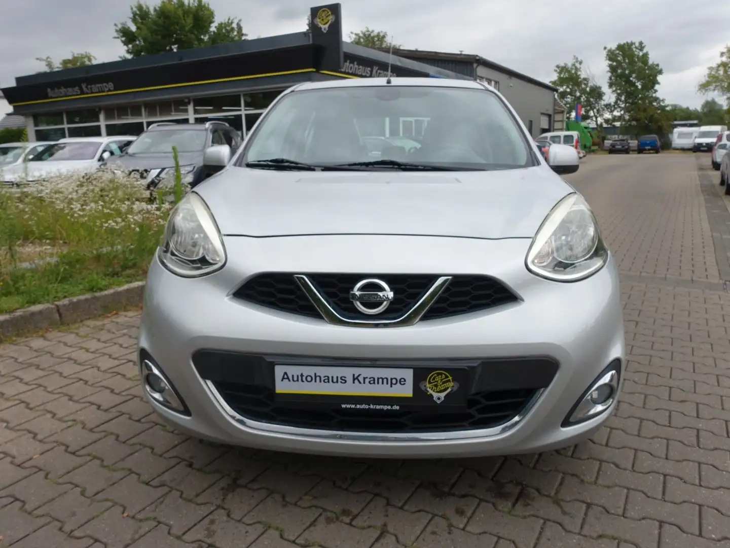 Nissan Micra 1,2 Acenta Checkheft aus 1. Hand Argent - 2