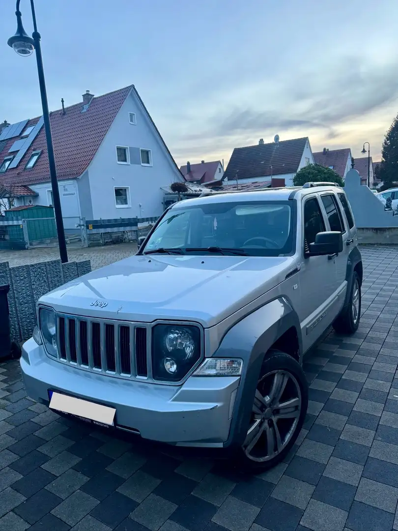 Jeep Grand Cherokee 2.8 CRD Limited Gümüş rengi - 1