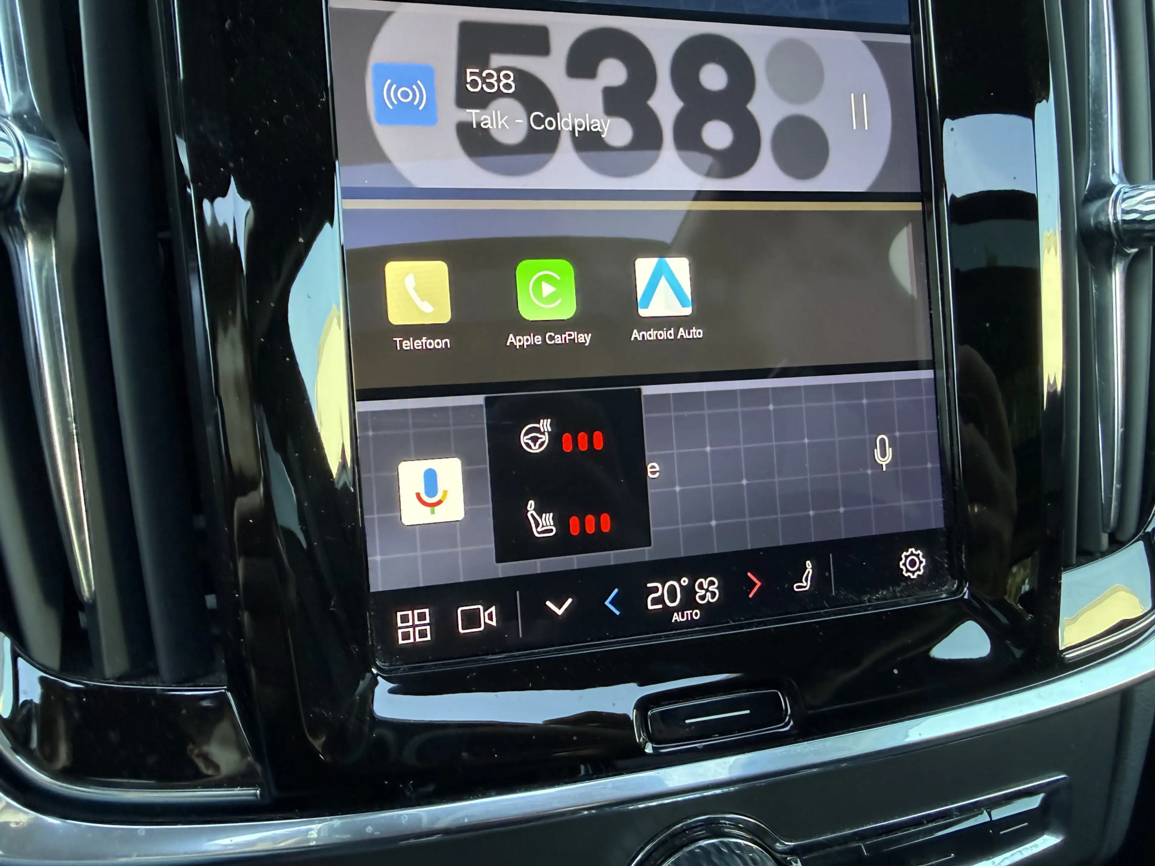 Volvo V90 2.0 T6 Plug-in hybrid AWD Plus Dark — photo 24