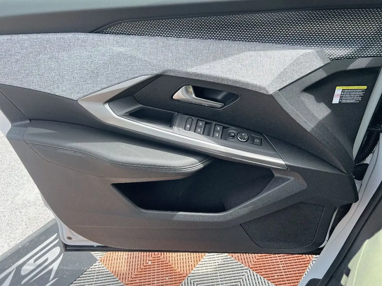 Peugeot 5008 2026 — фото 31