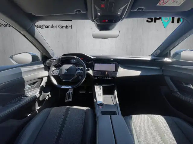 Peugeot 308 view 12