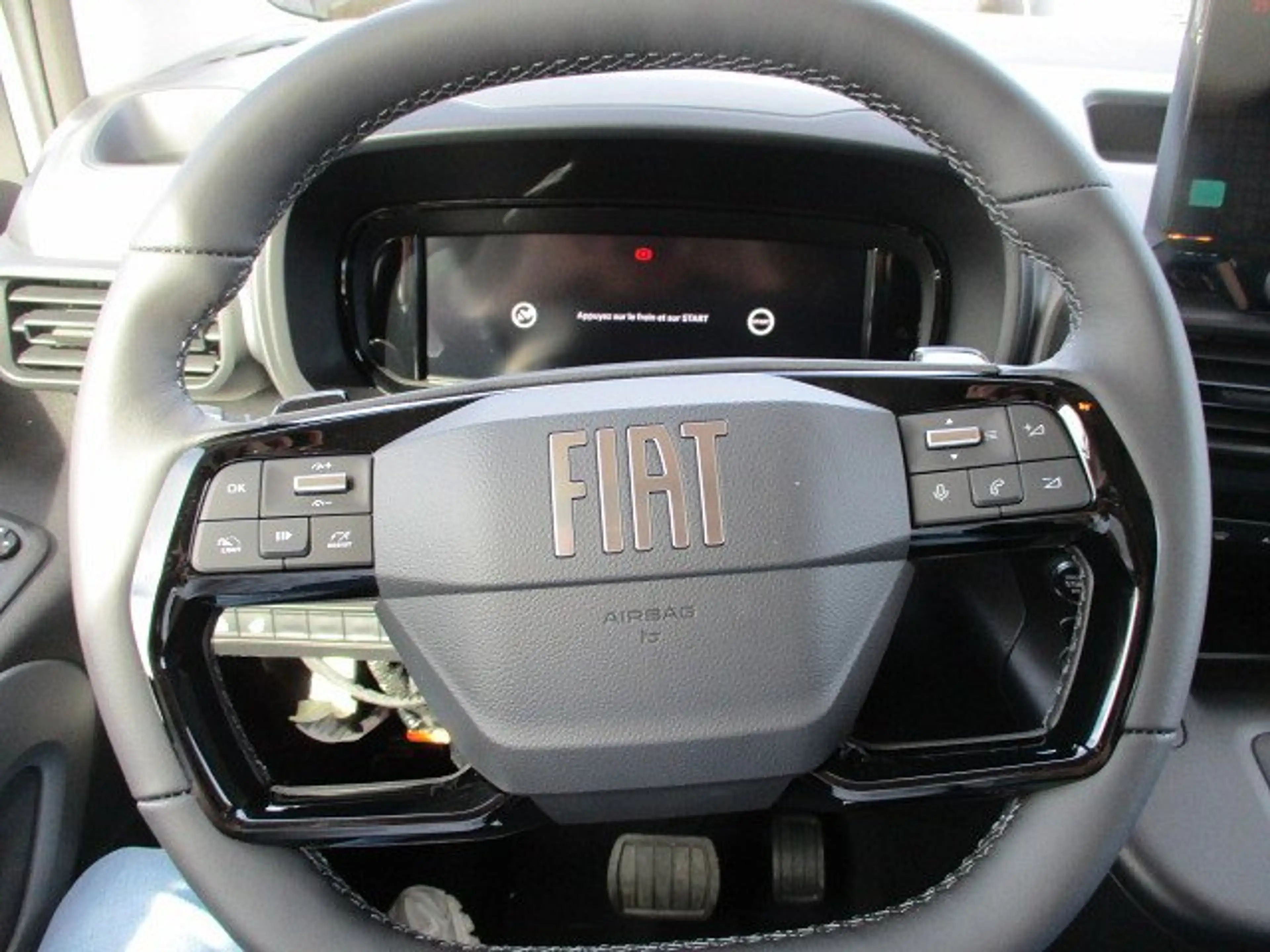Fiat Doblo 1.5 BlueHDi 96 KW L2 — photo 10