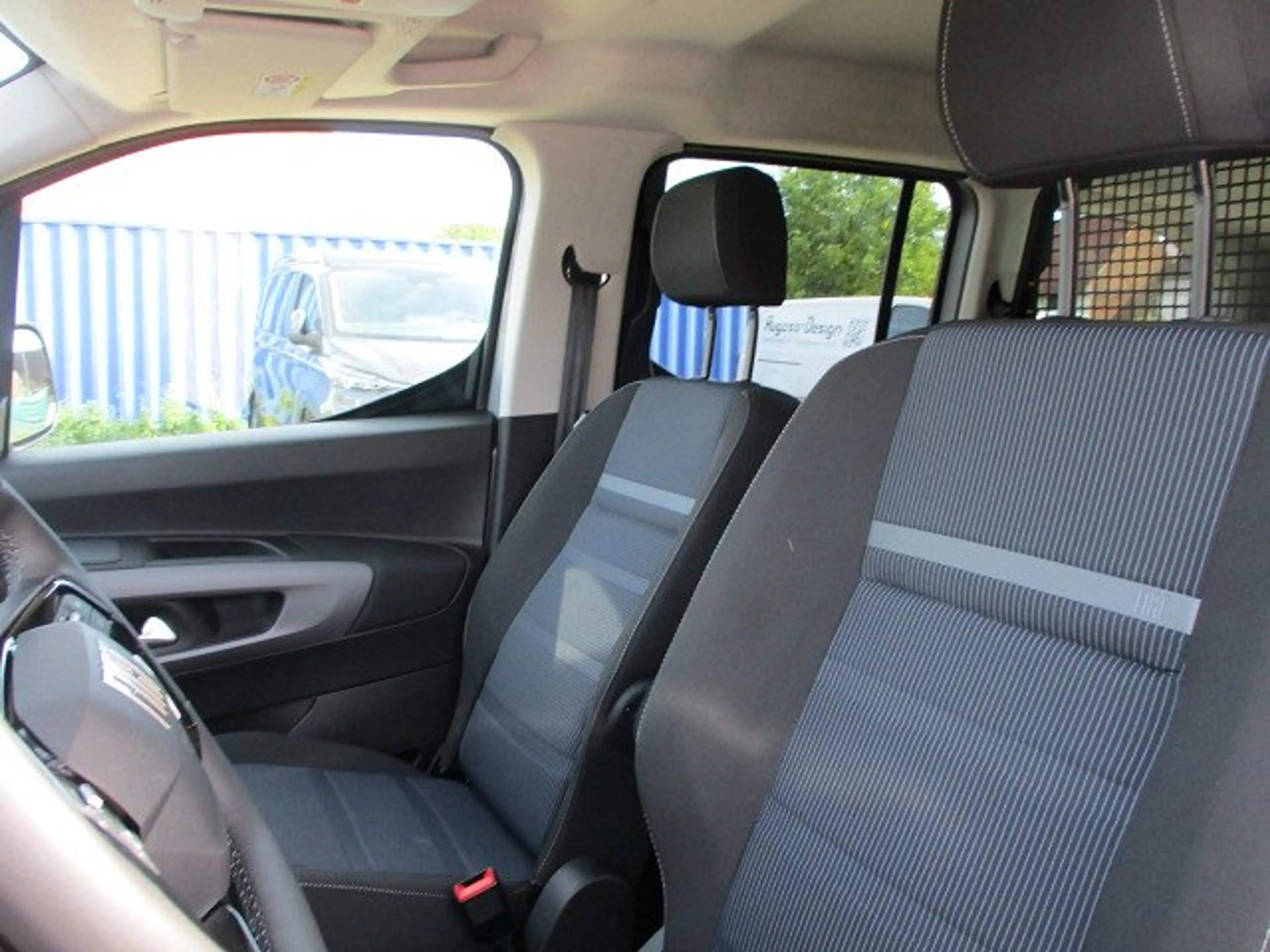 Fiat Doblo 1.5 BlueHDi 96 KW L2 — photo 14