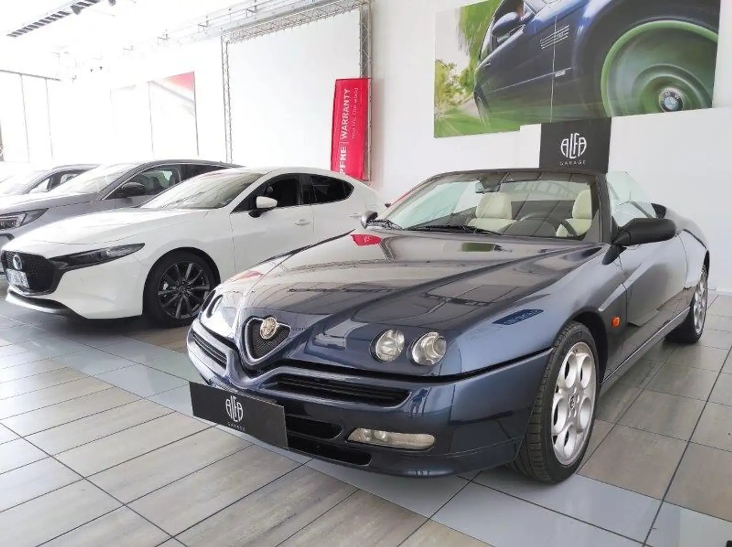 Alfa Romeo GTV /Spider - Spider 2.0i 16V Twin Spark cat L Azul - 2