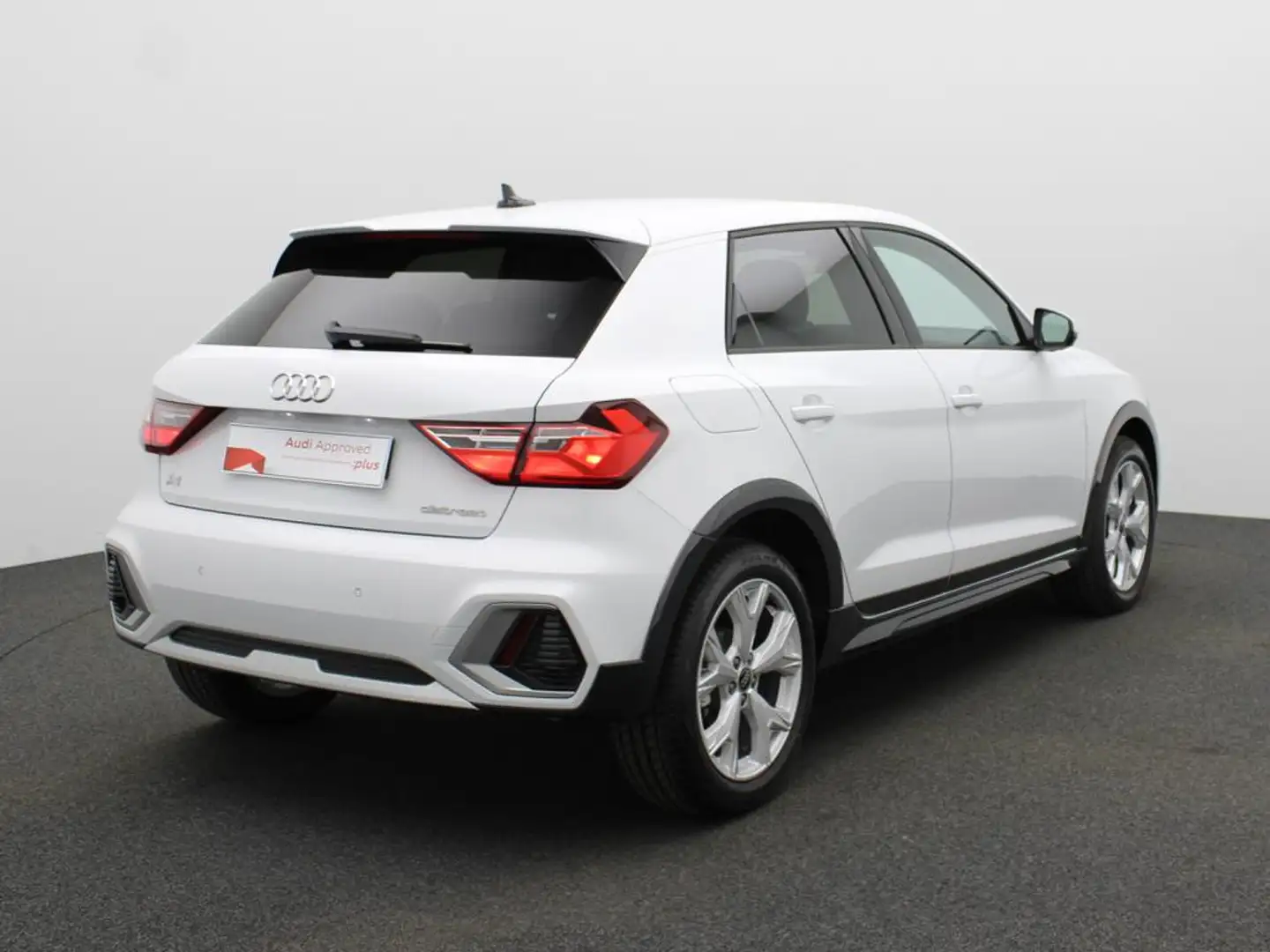 Audi A1 allstreet 30 TFSI 110 PK S-tronic / Cruise Control / PDC Rear / Apple Carplay Blanc - 2