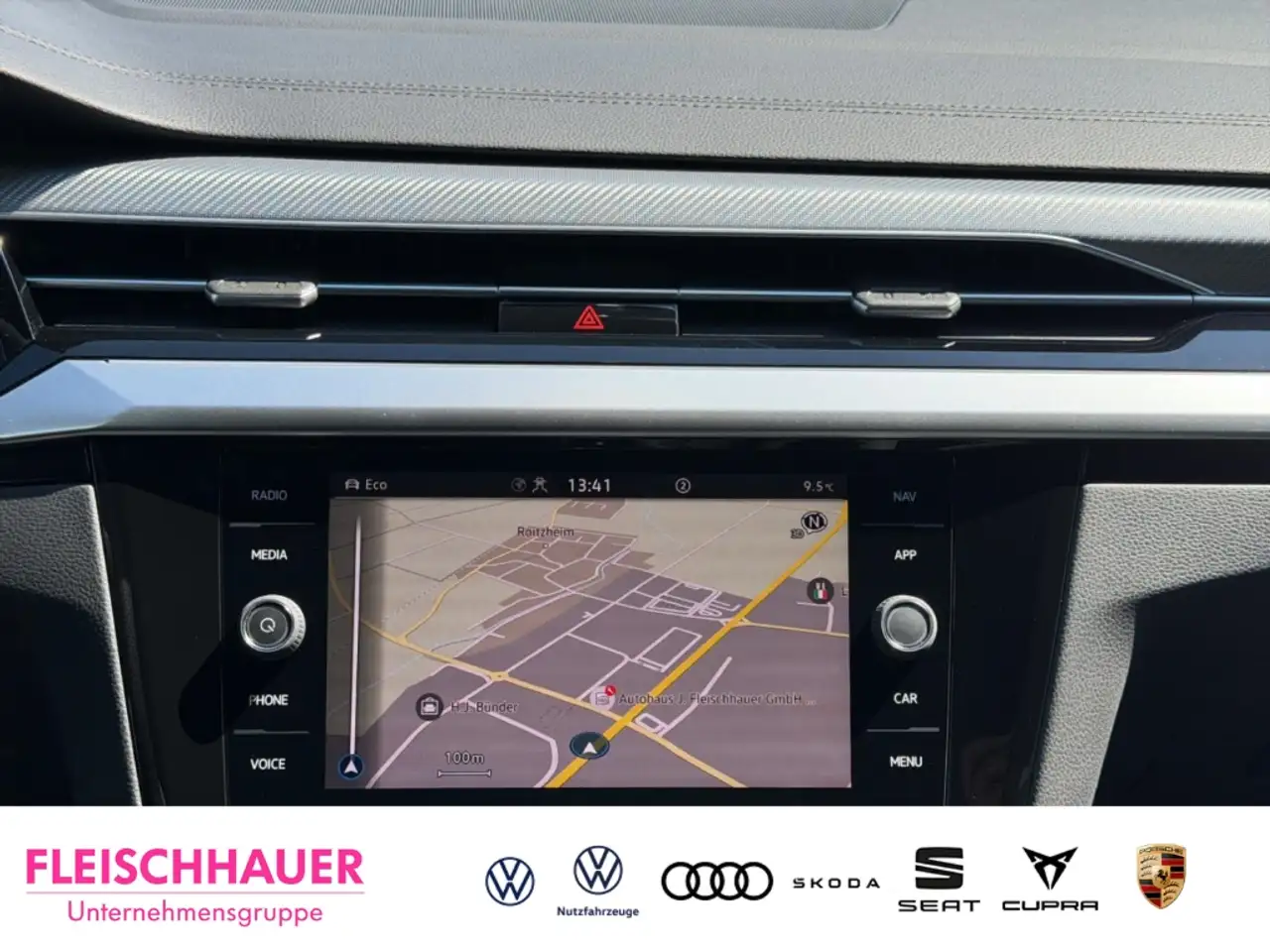 Volkswagen Arteon Shooting Brake 2,0TFSi R-Line Pano+AHK+Matrix+CarP 13
