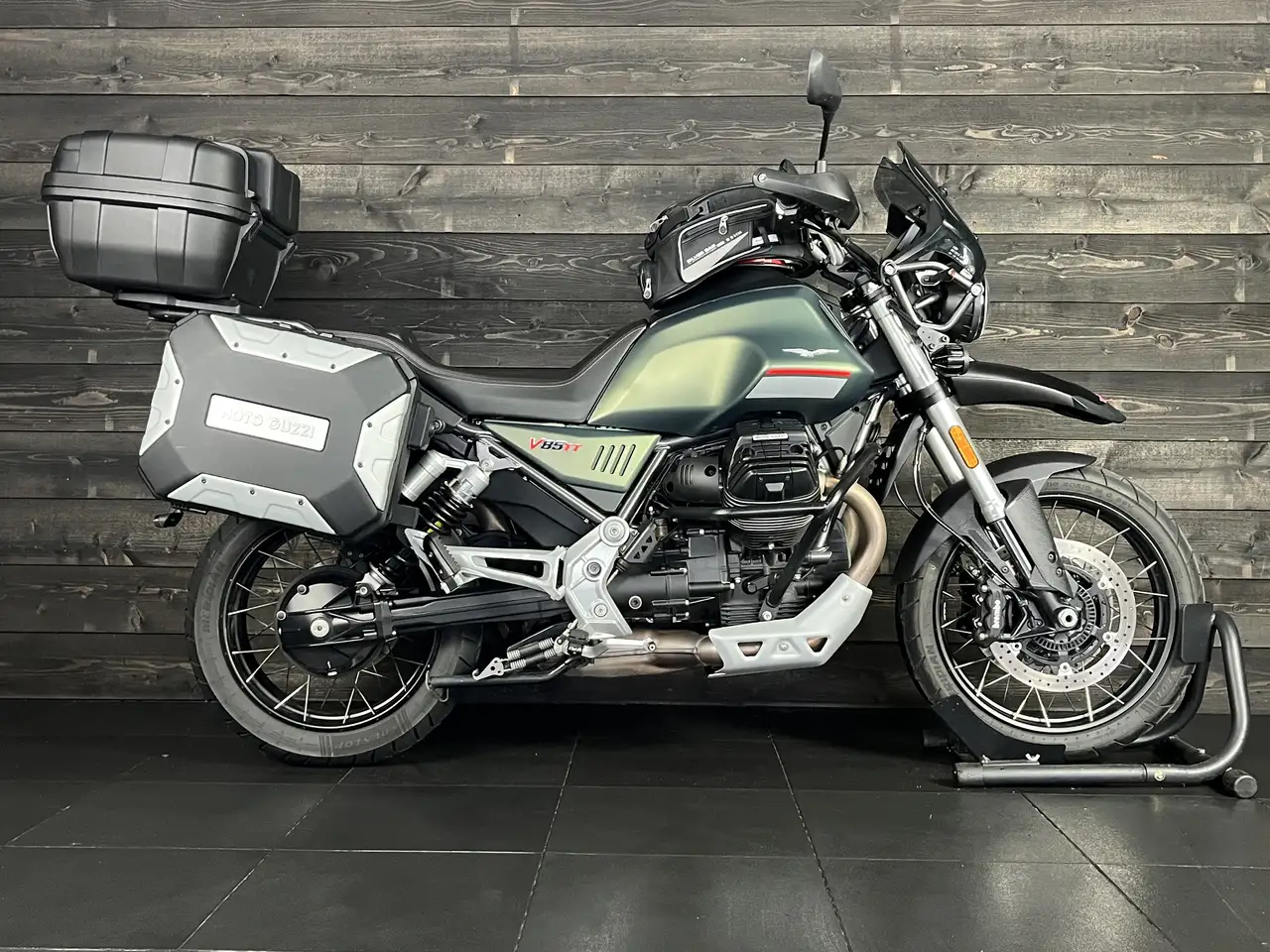 Moto Guzzi V 85 TT