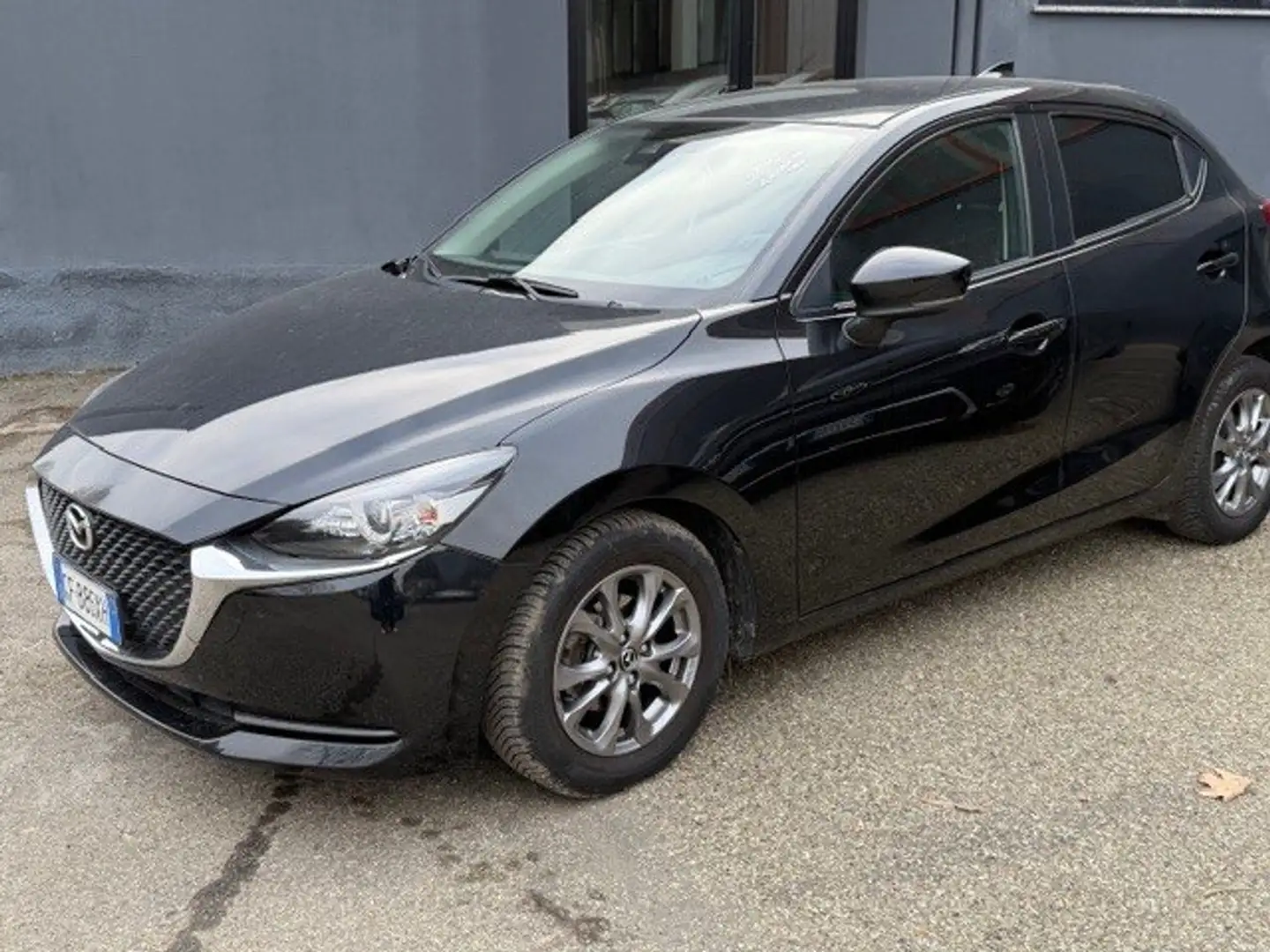 Mazda 2 2 III 2020 1.5 m-hybrid Evolve 90cv Noir - 2
