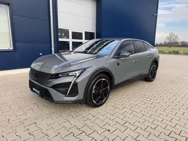 Peugeot 408 Plug-In Hybrid 225 e-EAT8 GT