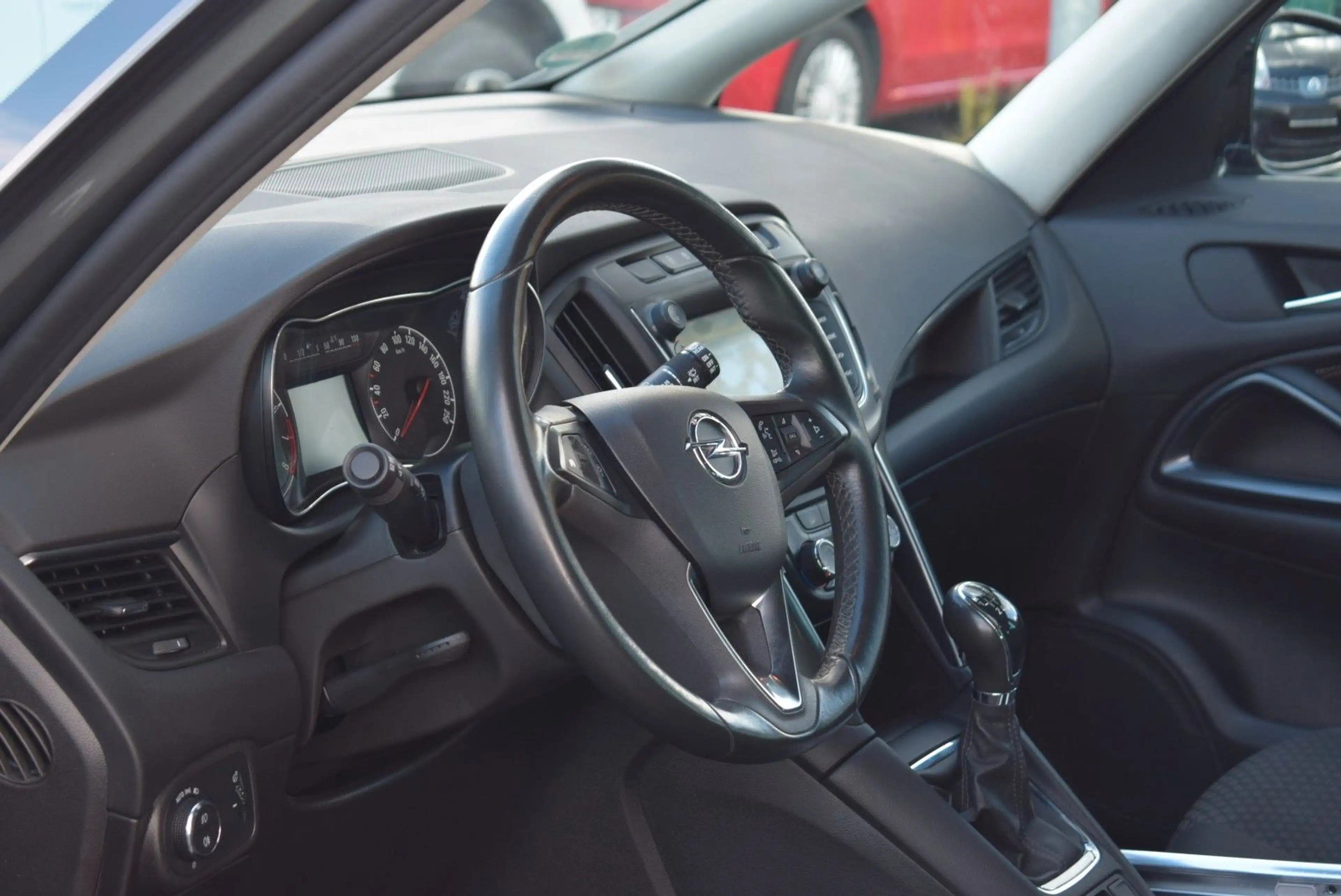 Opel Zafira C Innovation Start/Stop 1,4 T — photo 9