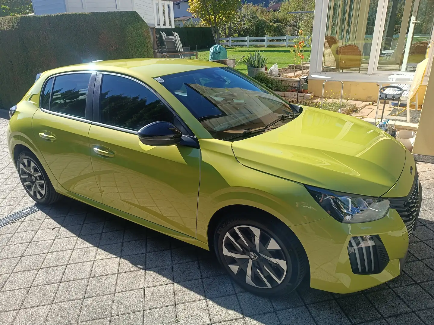 Peugeot 208 208 PureTech 75 S Gelb - 1