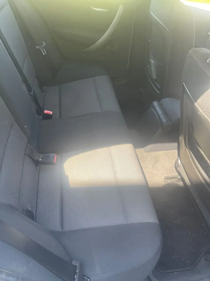 BMW 118 118d - 2