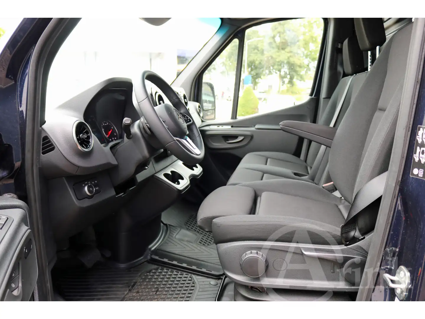 Mercedes-Benz Sprinter 319 CDI L2H2 BPM vrij 360° ALARM KL3 DISTRONIC MBU Blauw - 2