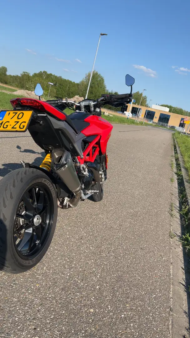 Ducati Hypermotard 939 Rot - 2