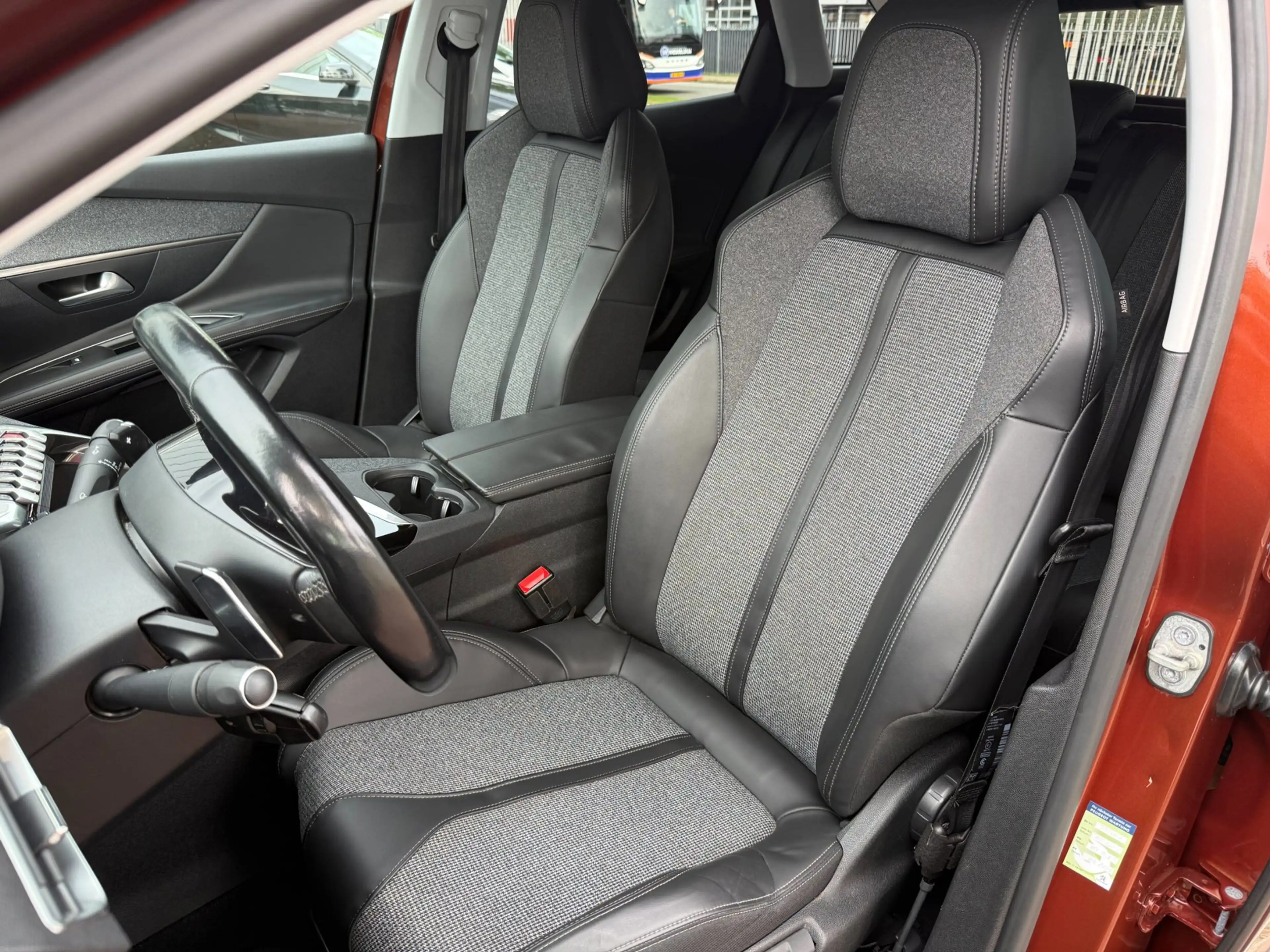 Peugeot 3008 1.2 PureTech Allure | Automaat | Carplay | Cam — photo 14
