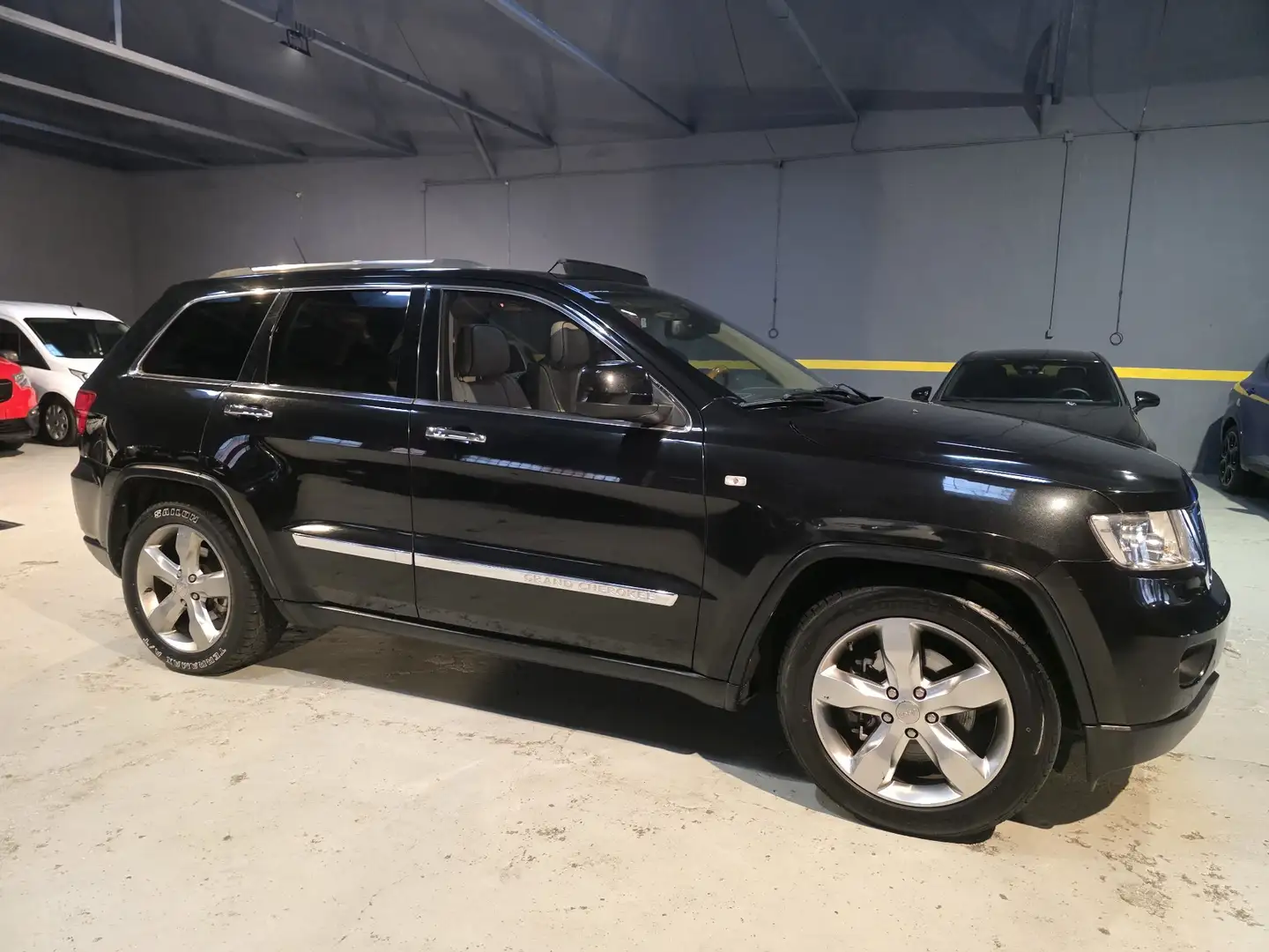 Jeep Grand Cherokee 3.0 OVERLAND 4X4 TETTO NAVI PELLE GANCIO TRAINO Nero - 2