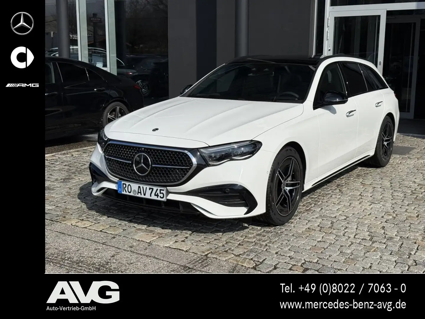 Mercedes-Benz E 220 E 220 d T AMG Pano DIGITAL AHK 4D® 360° Night Weiß - 1