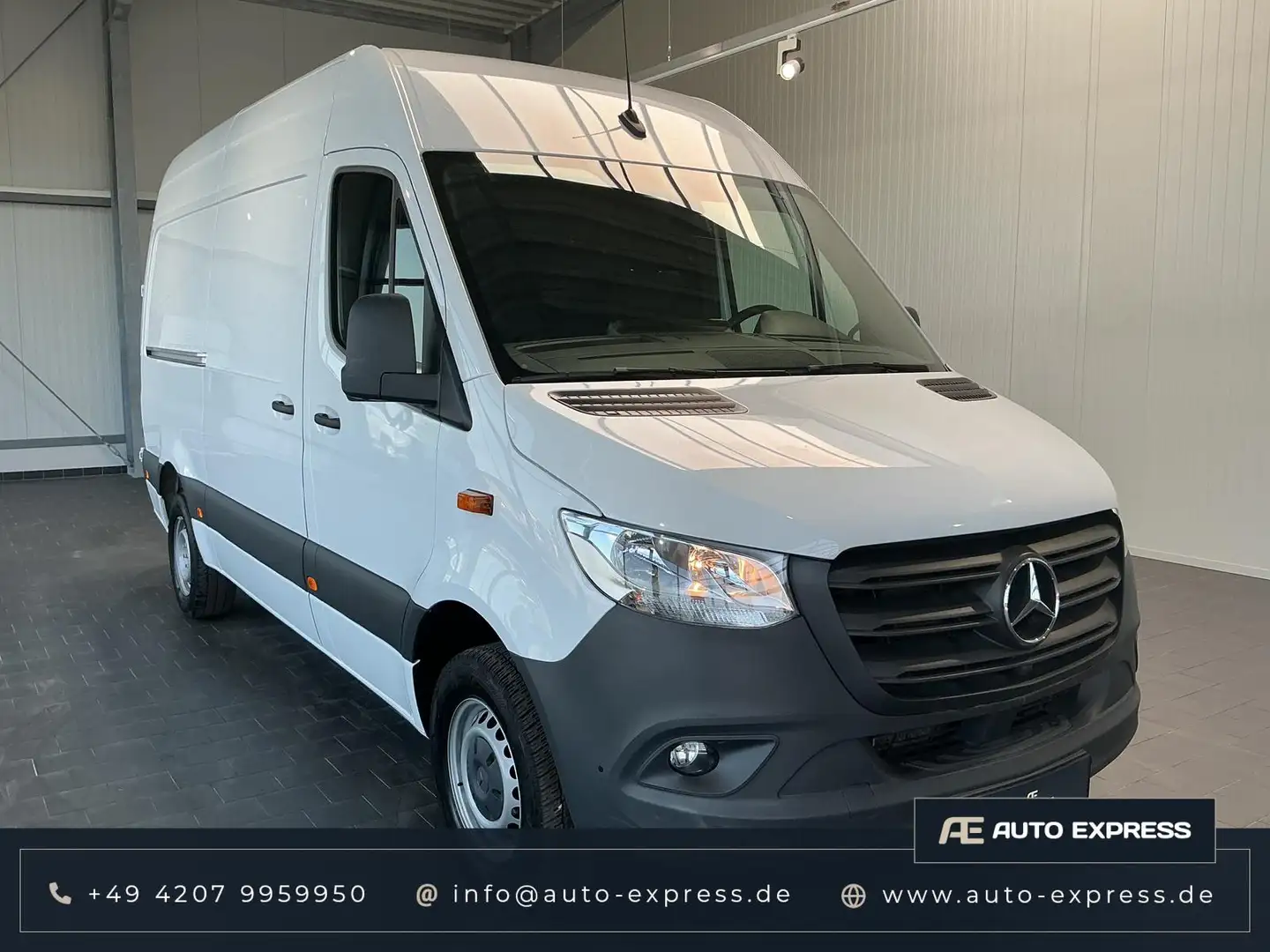 Mercedes-Benz Sprinter 317 L2/H2+360°+Navi+Schwingsitz+Klima Weiß - 1