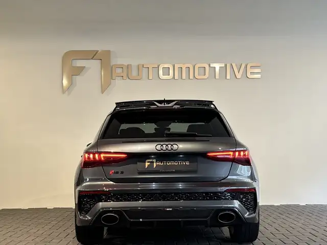 Audi RS3 view 6
