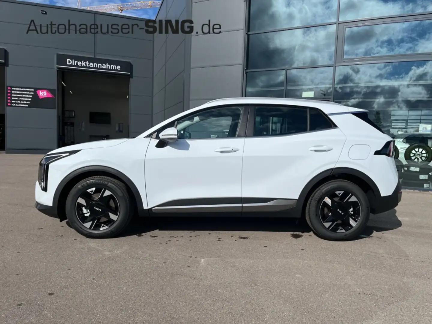 Kia Sportage ACC Keyless LED NAV PDC vo+hi Kam MJ26 Weiß - 2