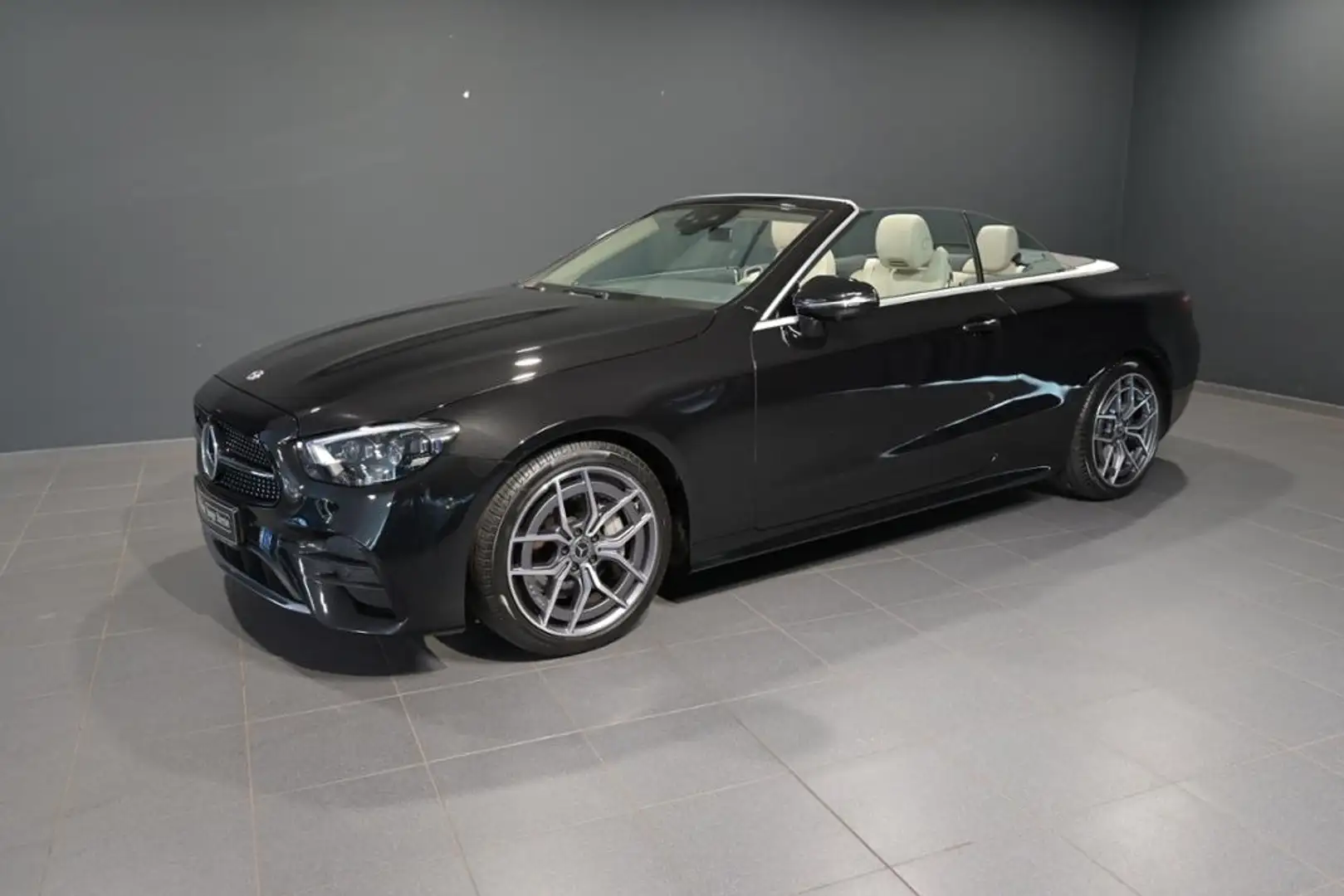 Mercedes-Benz E 220 d Cabrio AMG/MEMORY/360/BUSINESS/LED Schwarz - 1