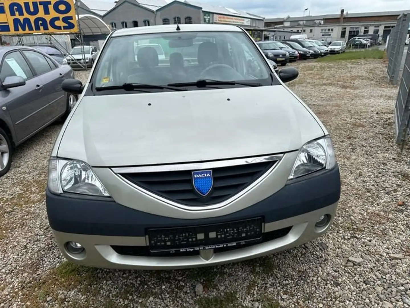 Dacia Logan 1.4     Klima/ nur 51 TKM / TÜV 11/2025 TOP ! Grau - 2