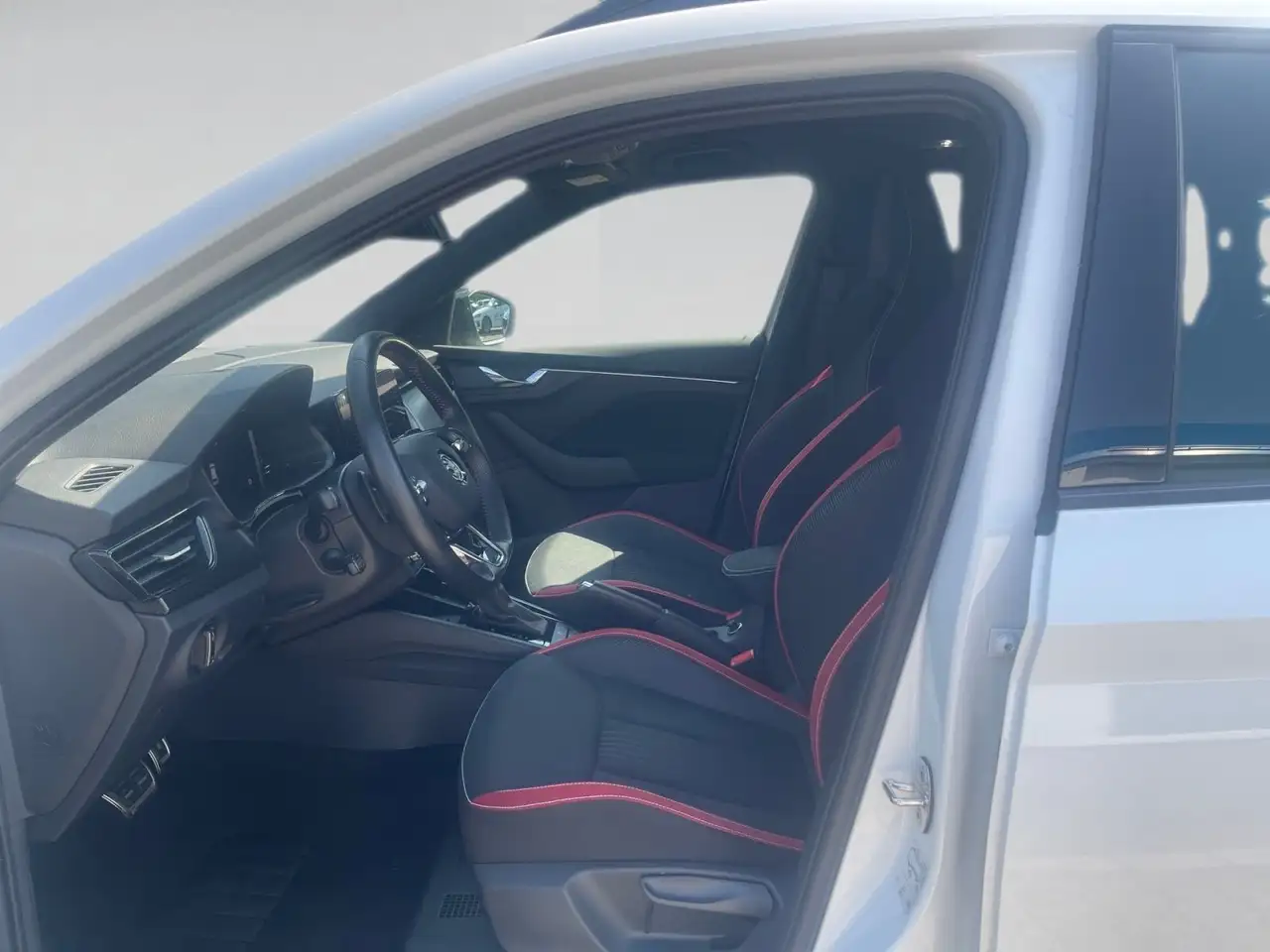 Skoda Kamiq Monte Carlo 1.5 TSI ACC Navi LED Panorama, миниатюра 8