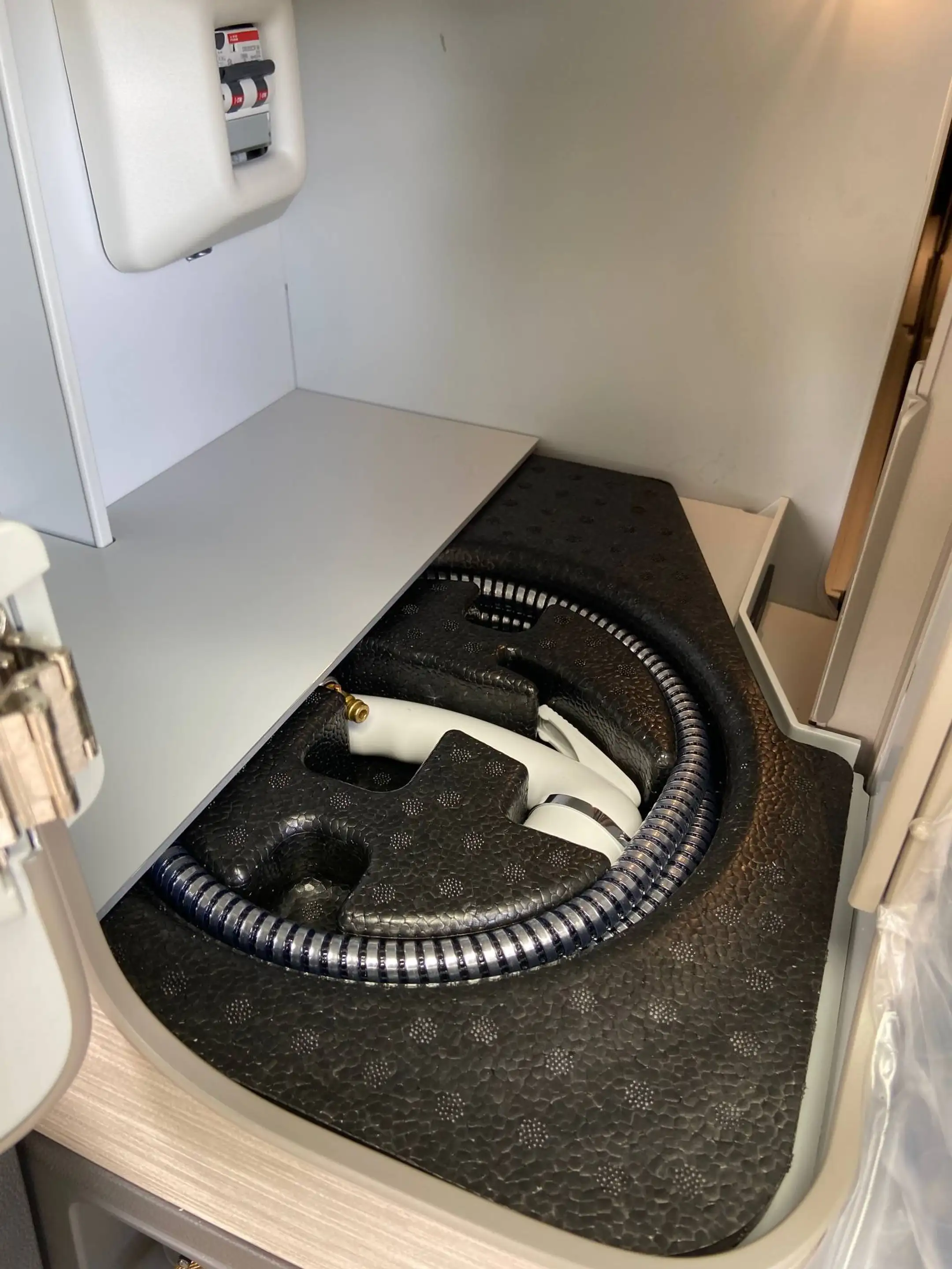 Volkswagen T7 California Ocean,elekt.Hochdach Park+Top Packet,Küche,18Z,AHK — photo 19