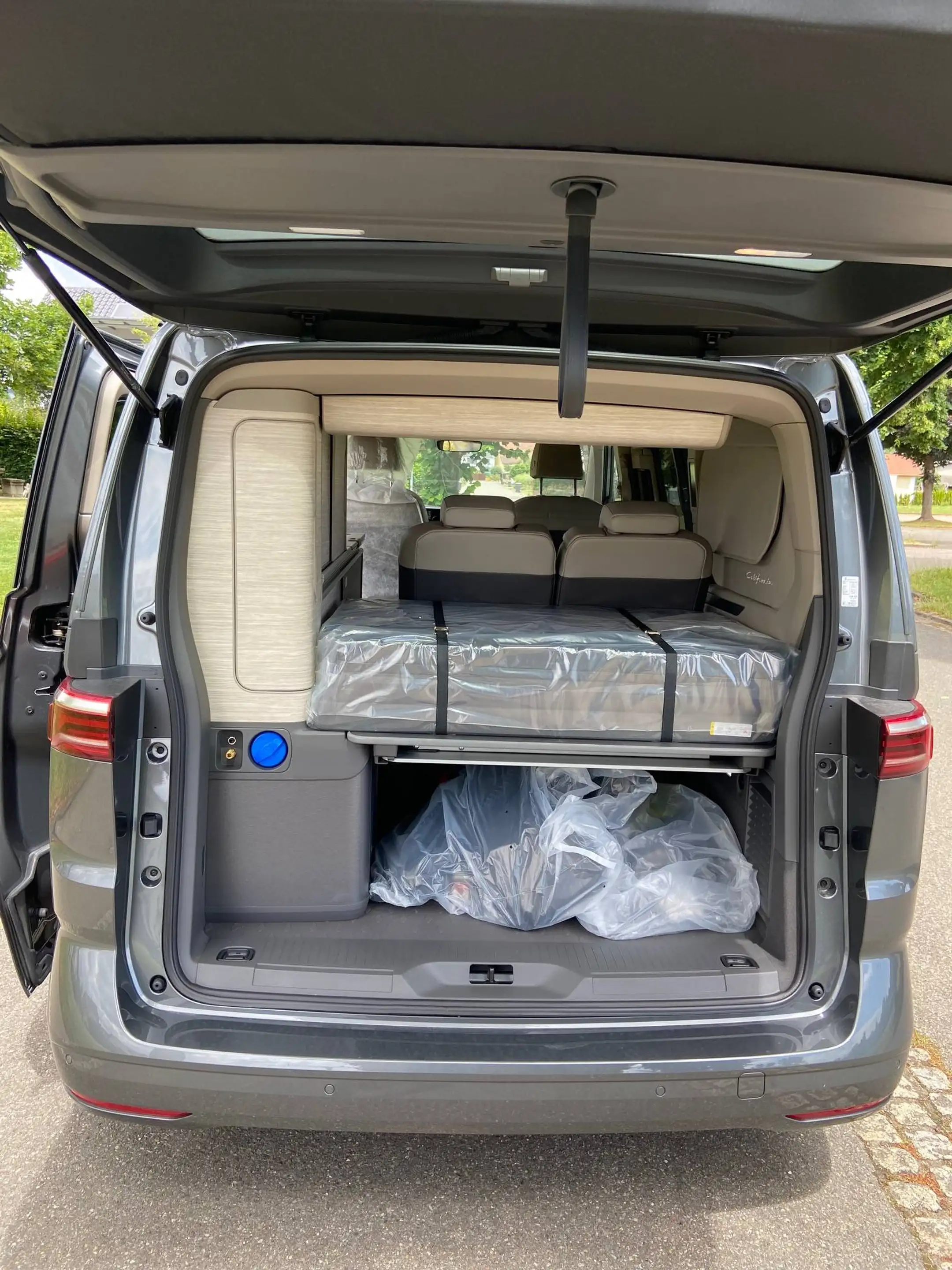 Volkswagen T7 California Ocean,elekt.Hochdach Park+Top Packet,Küche,18Z,AHK — photo 17