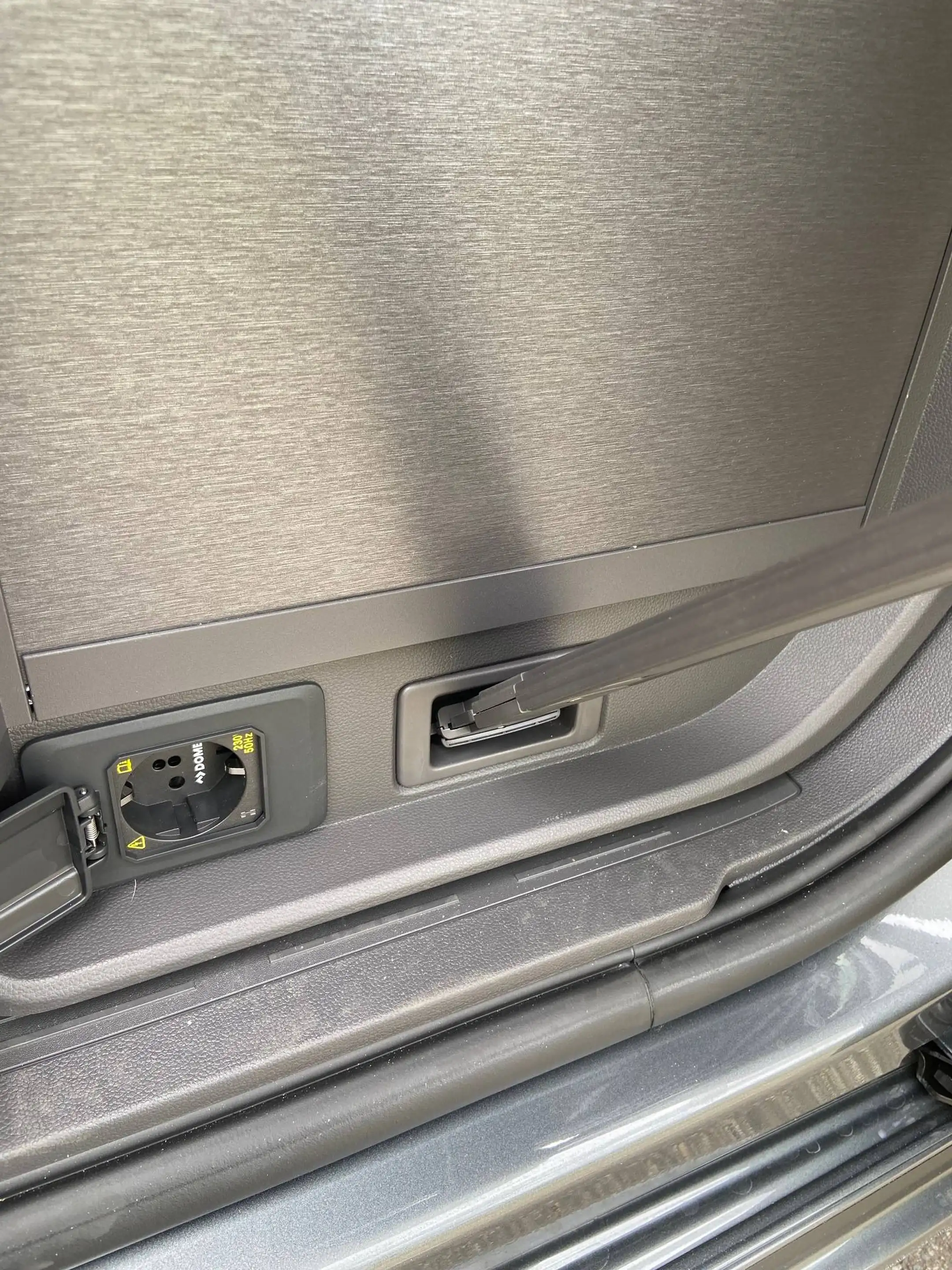 Volkswagen T7 California Ocean,elekt.Hochdach Park+Top Packet,Küche,18Z,AHK — photo 10